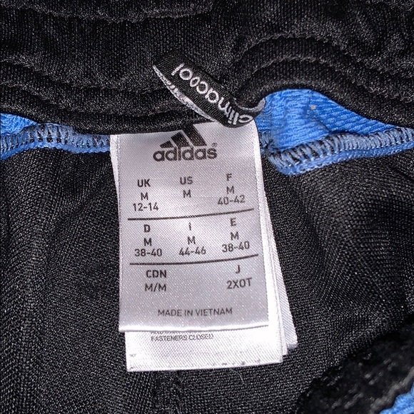 Women’s adidas pants - Picture 2 of 2